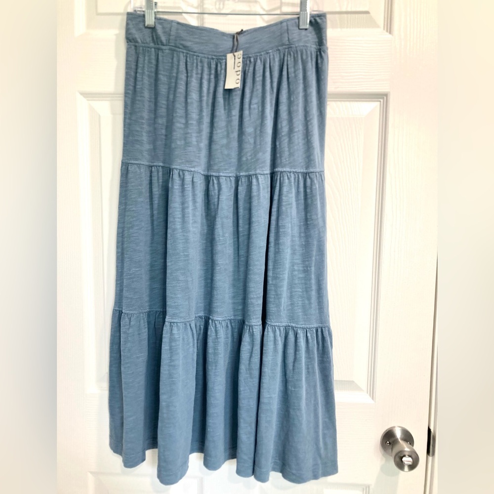 NWT Mododoc Los Angeles Tiered Maxi Skirt Stretchy Blue Lagoon Small